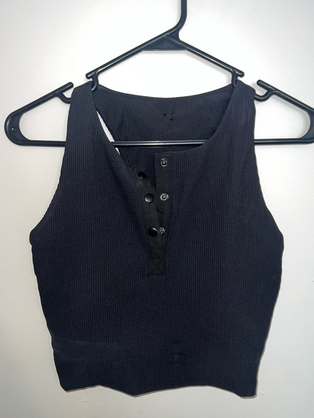Buffbunny Black Ribbed Snap-Front Crop Top